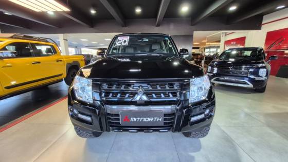 MITSUBISHI PAJERO FULL 3.2 HPE 4X4 16V TURBO INTERCOOLER DIESEL 2P AUTOMÁTICO